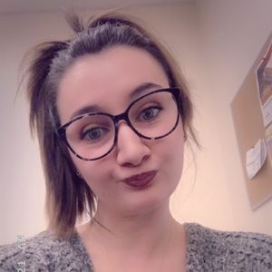 Meet your Posher, Sarah